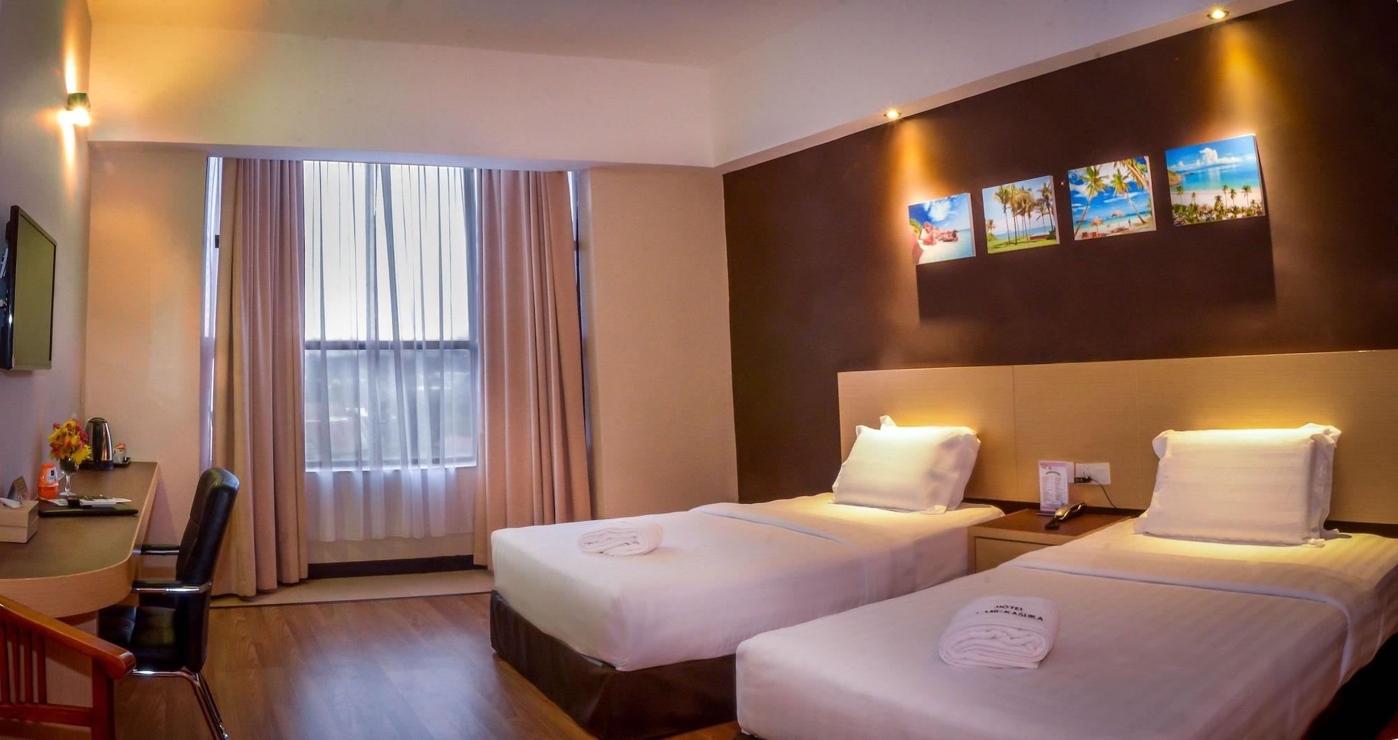 Hotel Langkasuka Langkawi Kuah Extérieur photo